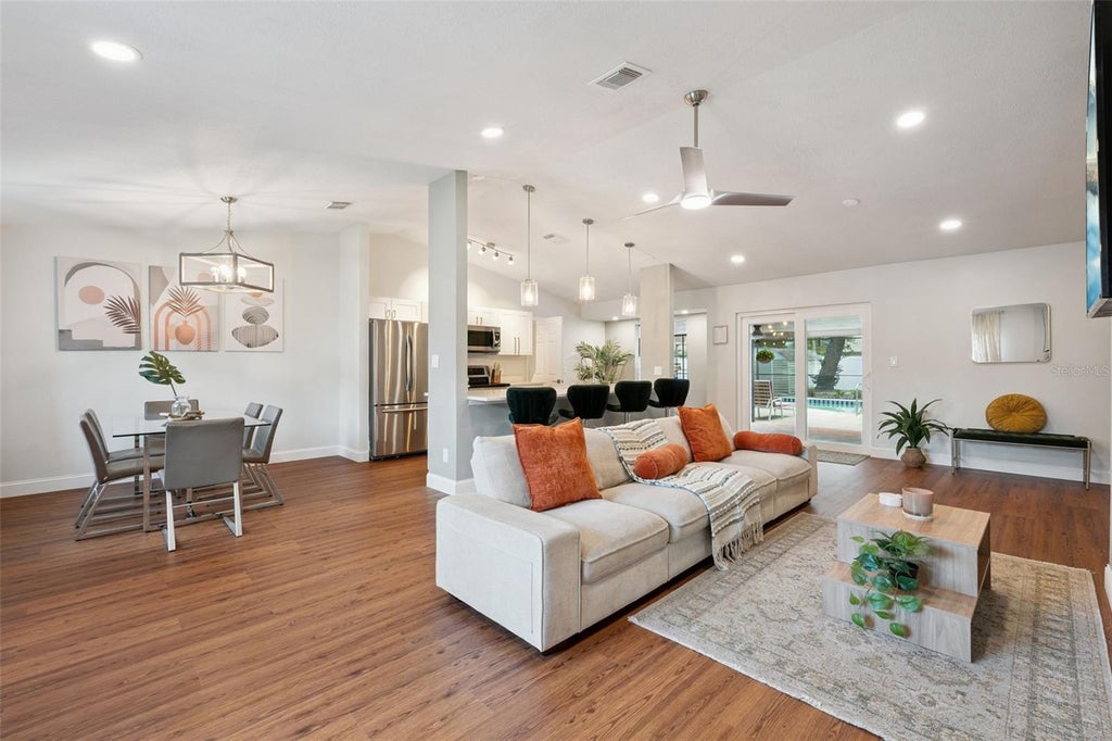 Photo of 8714 Hill Pine Road, Orlando, FL 32825 (MLS # O6428581)