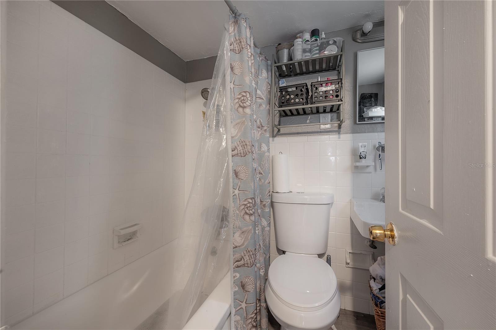 KERR ADD - Residential Income