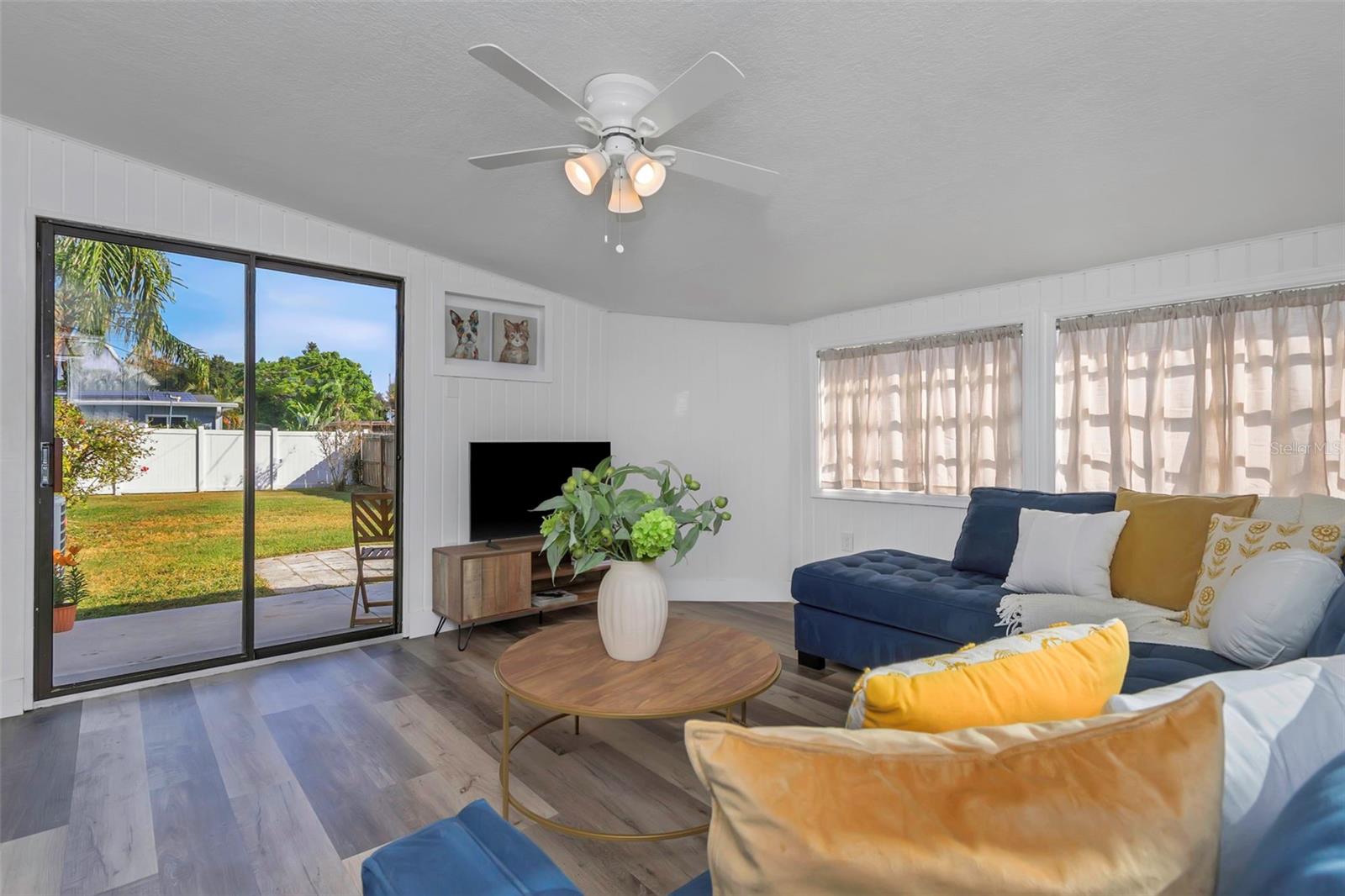 DEXTER PARK - Residential