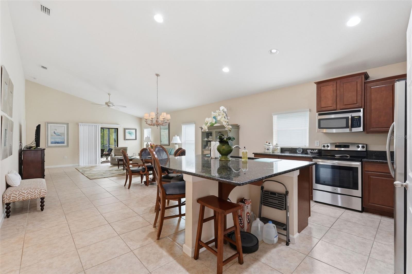 EMERALD LAKES PUD - Residential