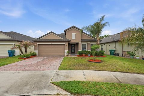 Photo of 5541 Extravagant Court, Cocoa, FL 32926 (MLS # S5147363)