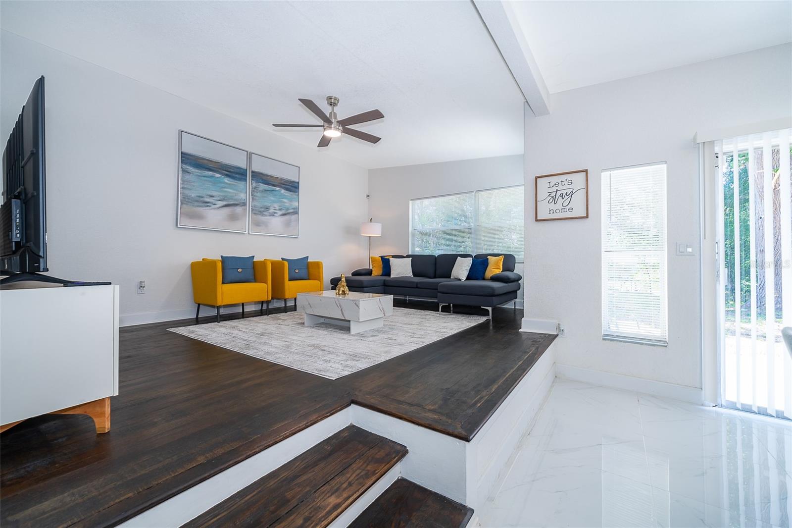 5815 WOLF ROAD