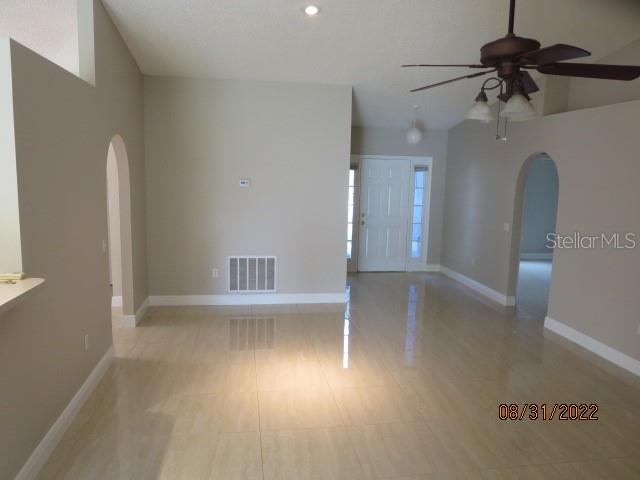 LAKE DOE COVE - Residential Lease