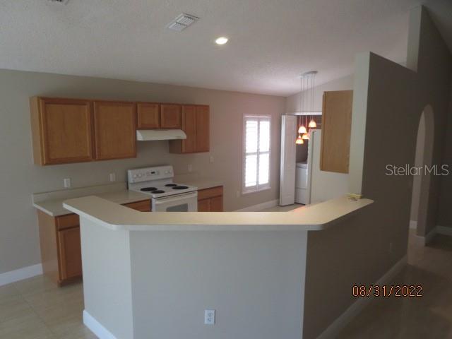 LAKE DOE COVE - Residential Lease