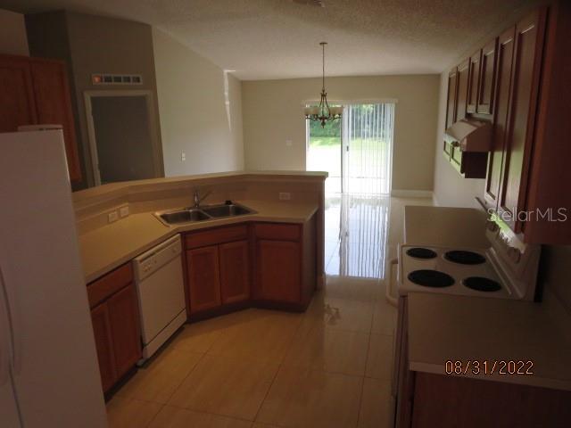 LAKE DOE COVE - Residential Lease