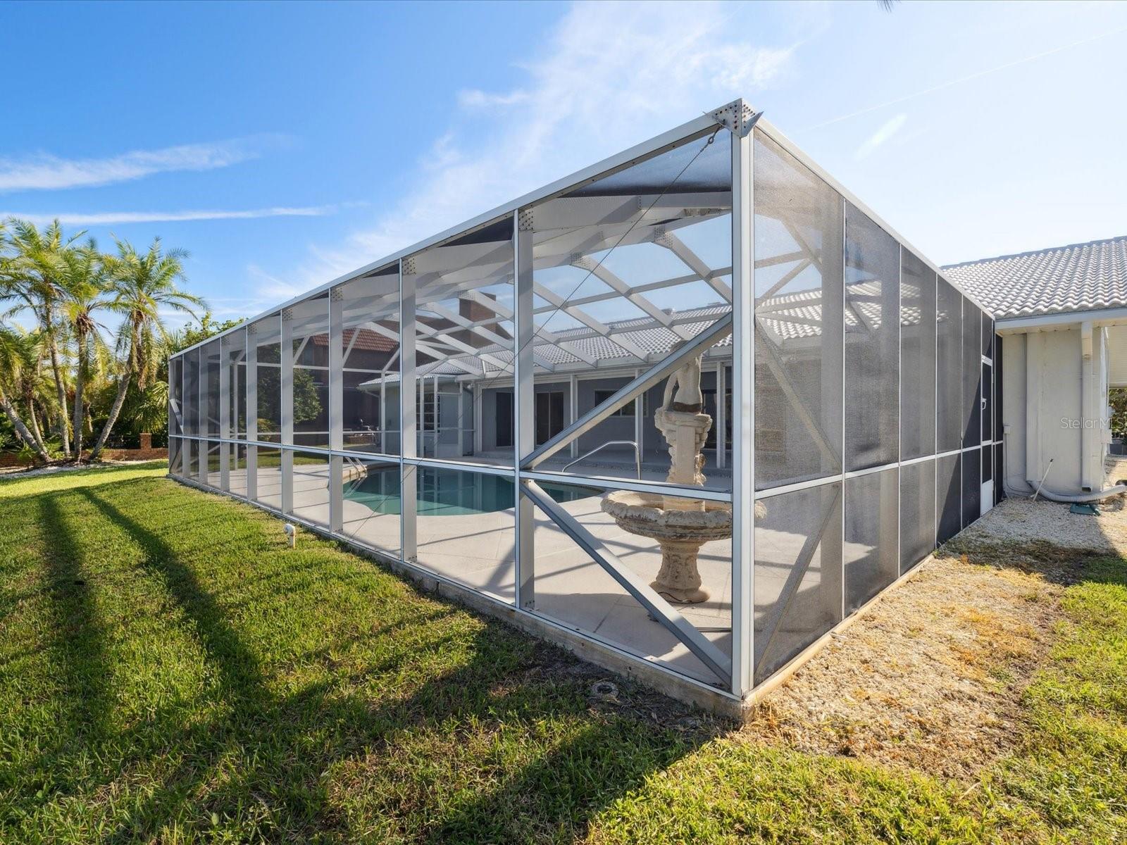 FLOR A MAR - Residential