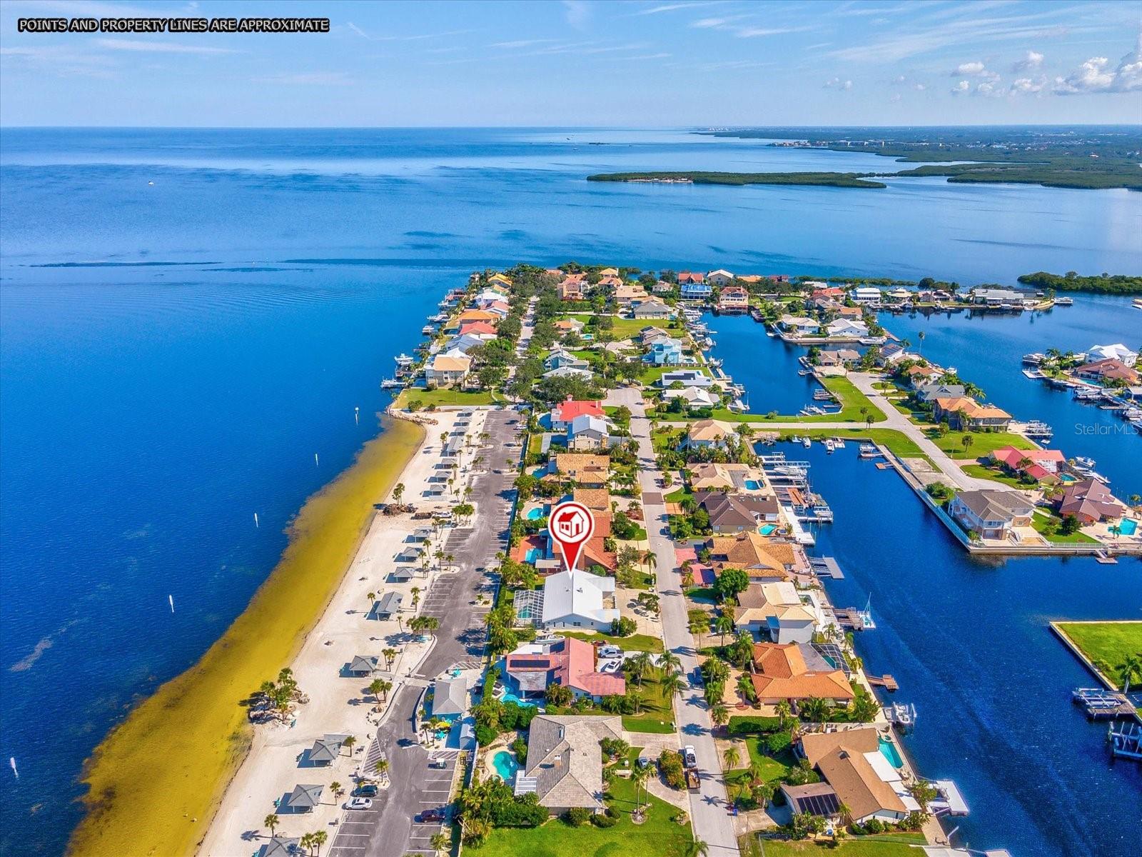 FLOR A MAR - Residential