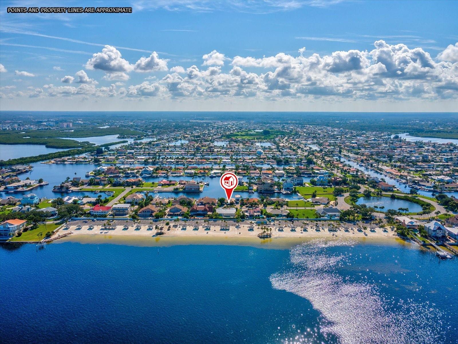 FLOR A MAR - Residential