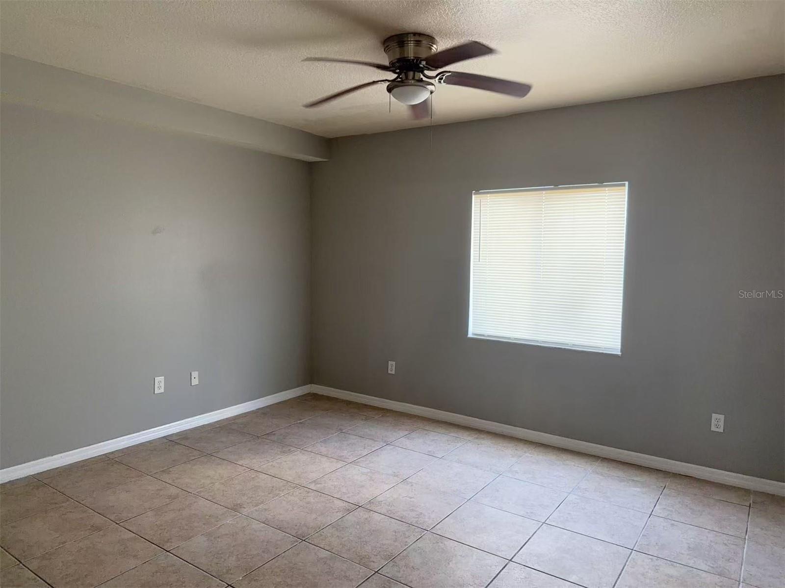 VILLA DEL SOL/MDW WOODS CONDO - Residential