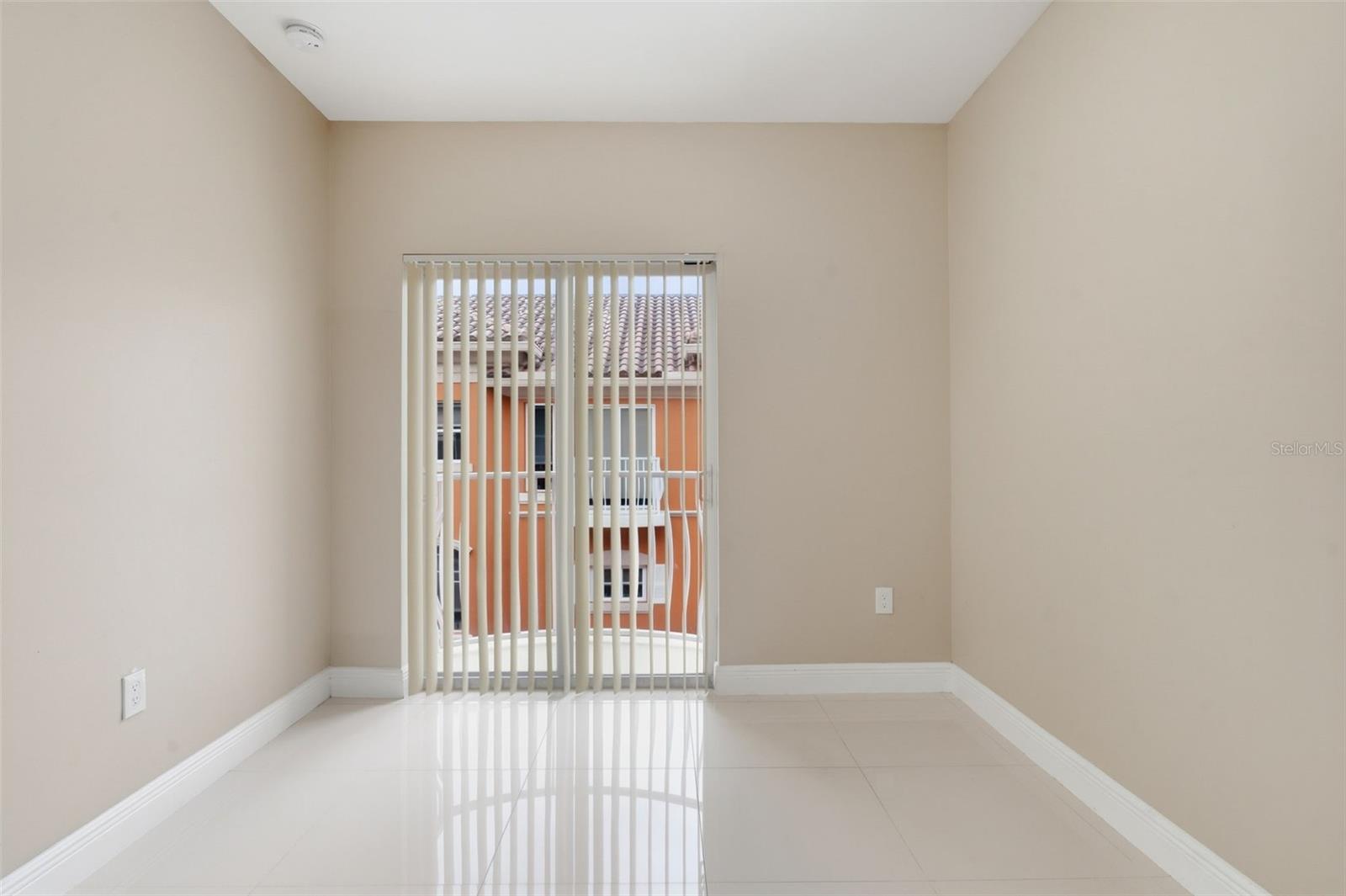 MERCO AVENTURA - Residential