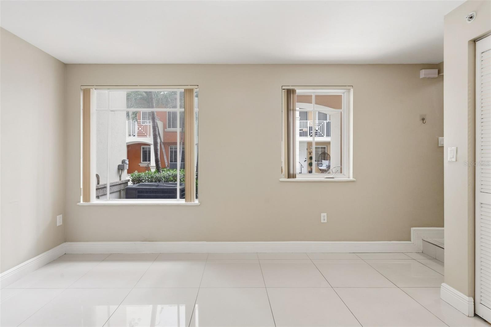 MERCO AVENTURA - Residential