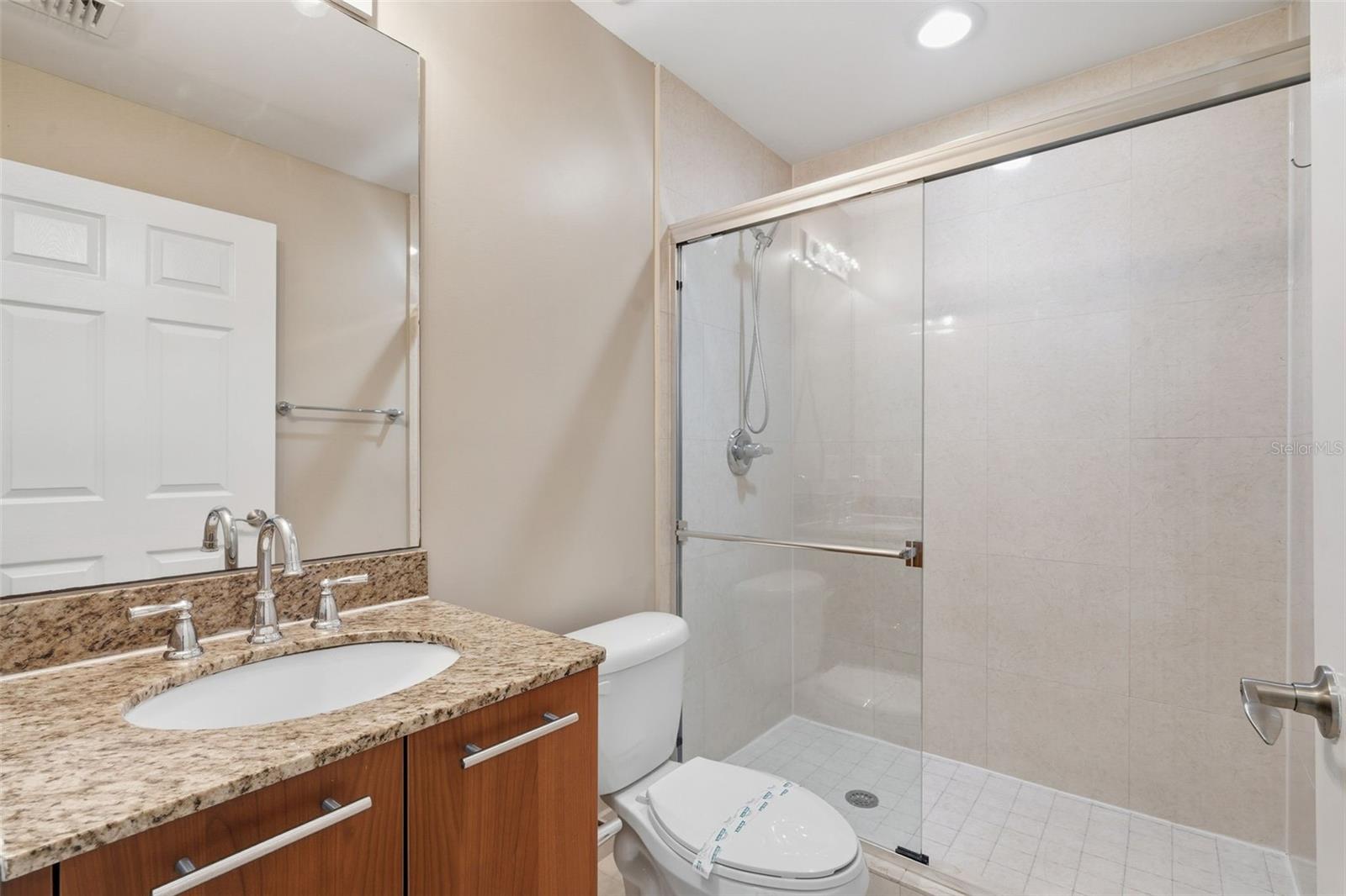 MERCO AVENTURA - Residential