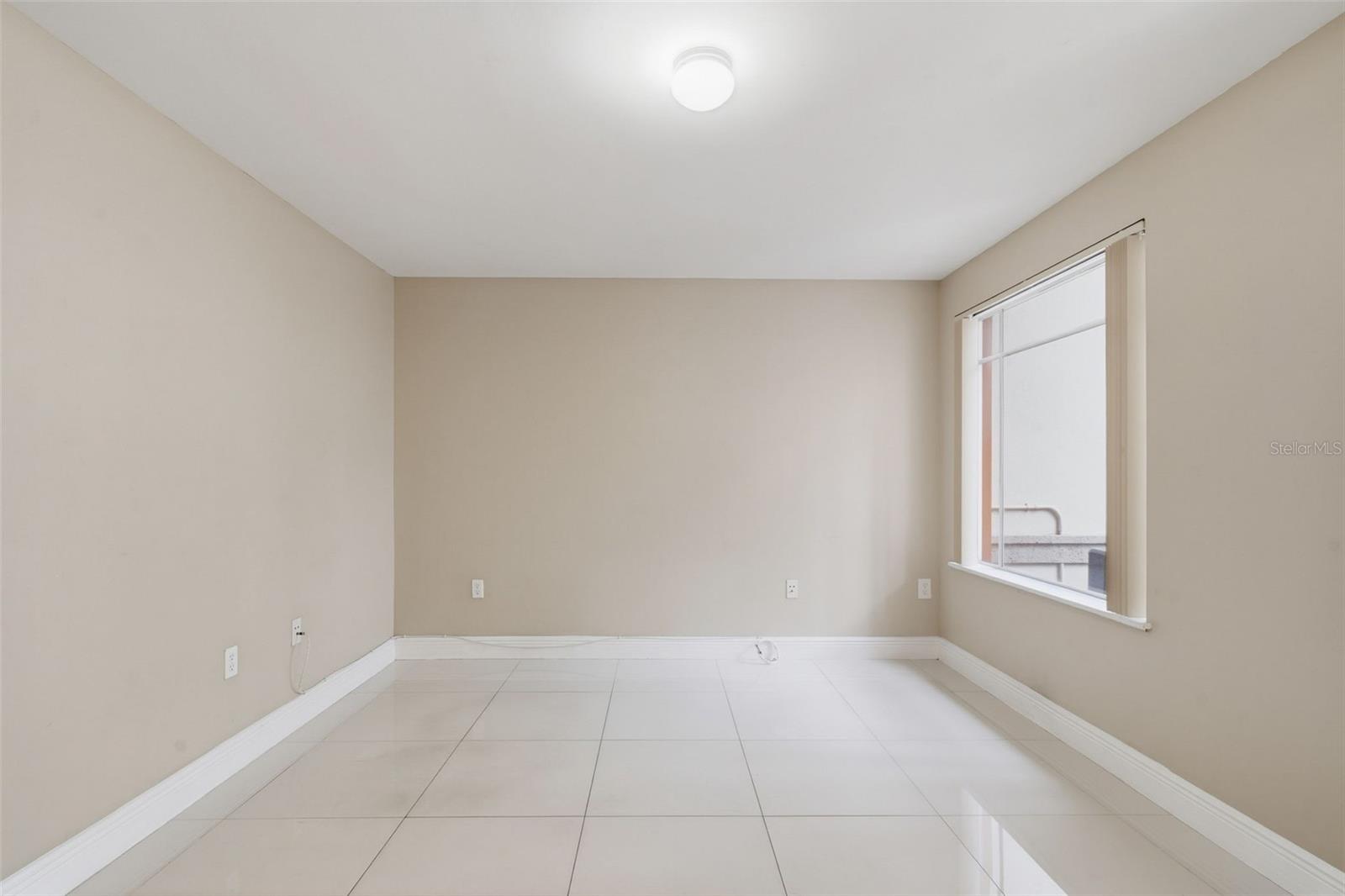 MERCO AVENTURA - Residential