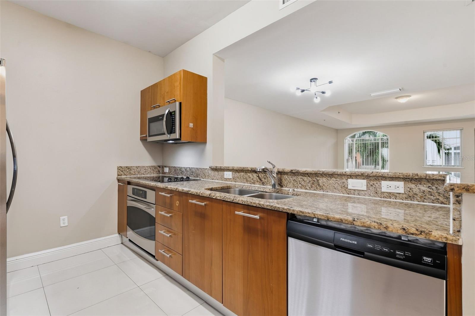 MERCO AVENTURA - Residential