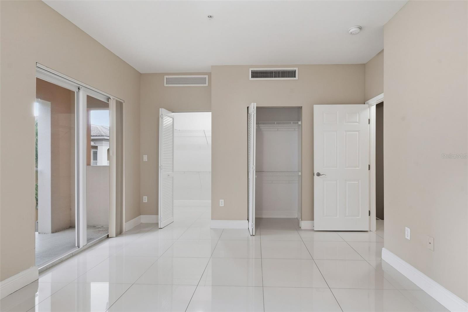 MERCO AVENTURA - Residential