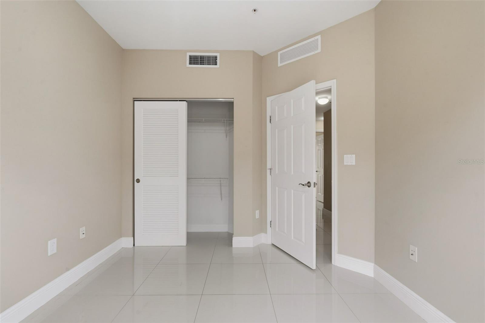 MERCO AVENTURA - Residential