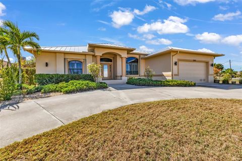 Photo of 2101 Gulfview Road, Punta Gorda, FL 33950 (MLS # C7517309)
