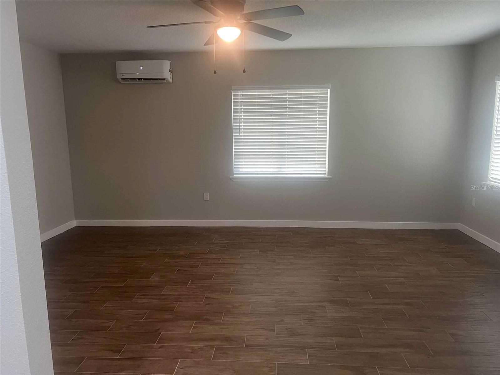 LEESBURG HANSONS ADD 01 - Residential Lease