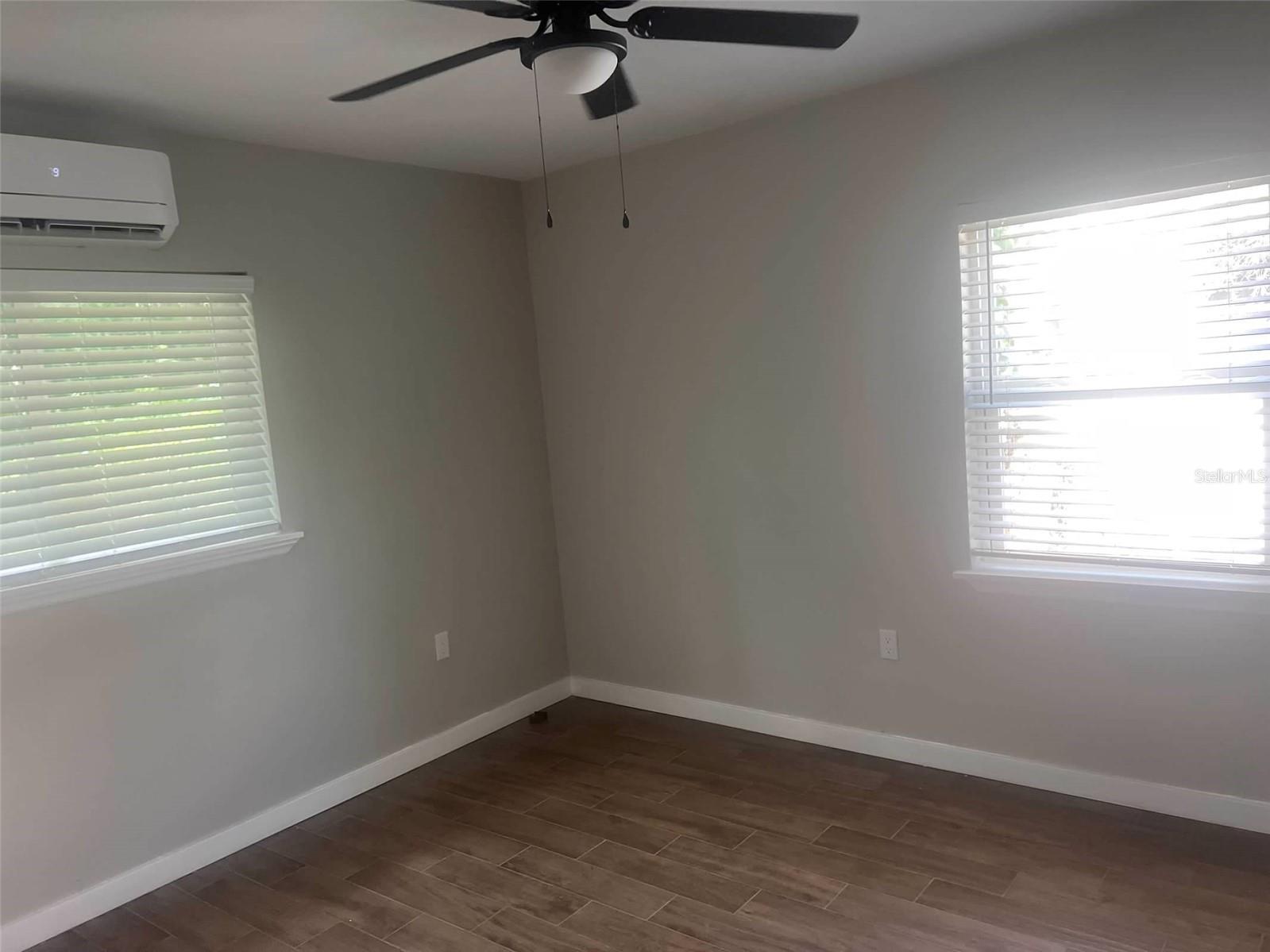 LEESBURG HANSONS ADD 01 - Residential Lease