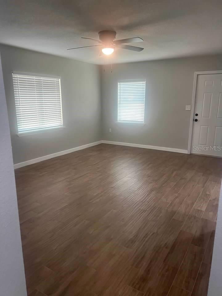 LEESBURG HANSONS ADD 01 - Residential Lease