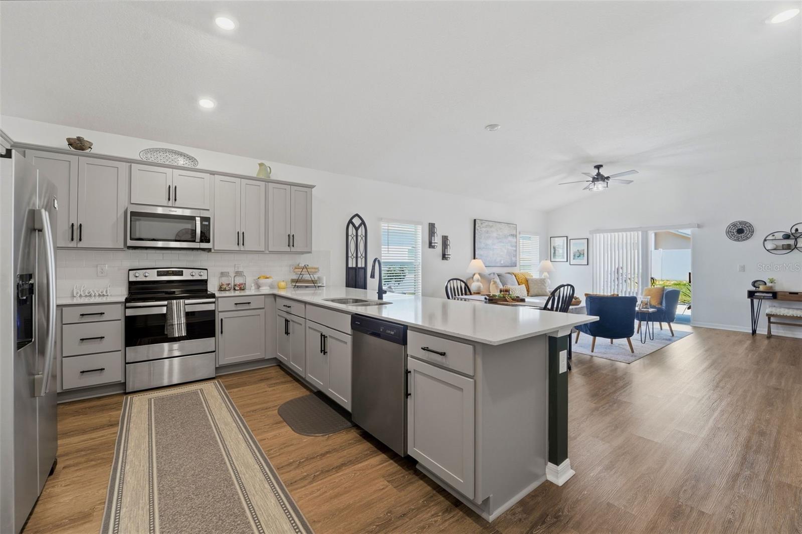 SILVER RIDGE - Residential