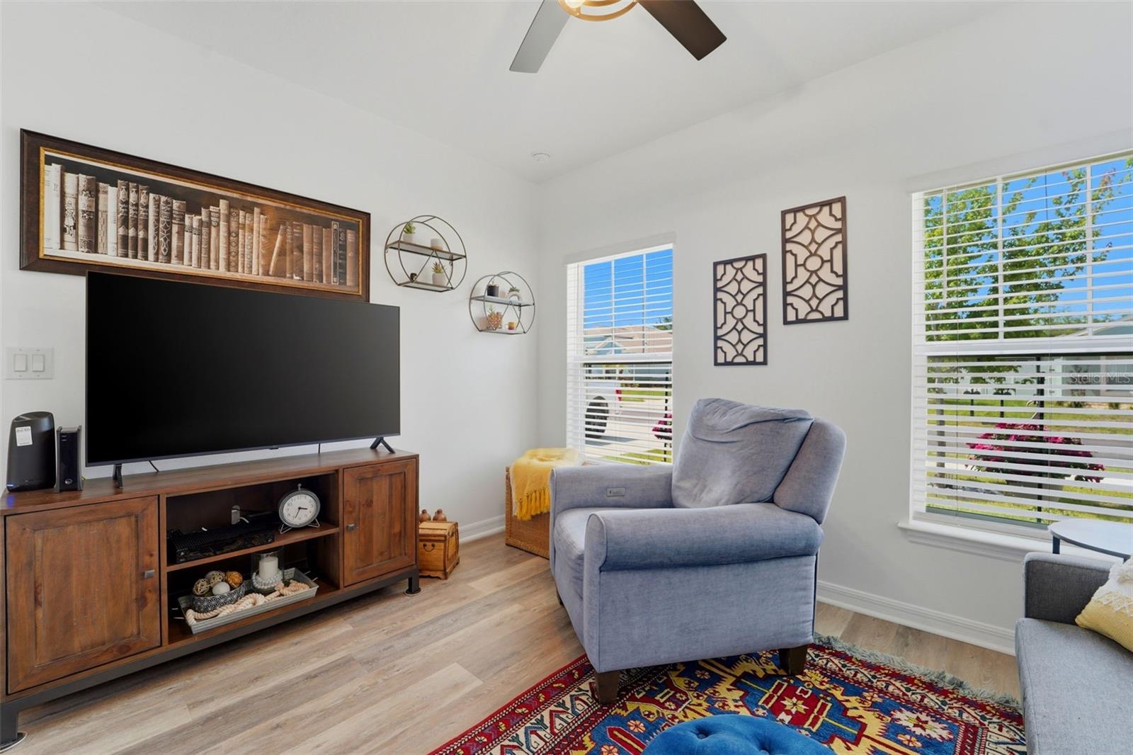 SILVER RIDGE - Residential
