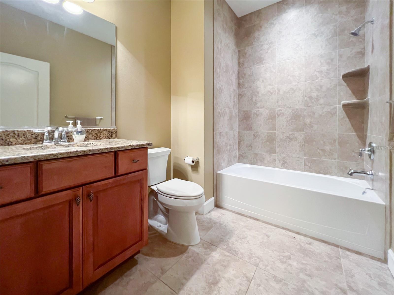 TURNBERRY TRACE - Residential