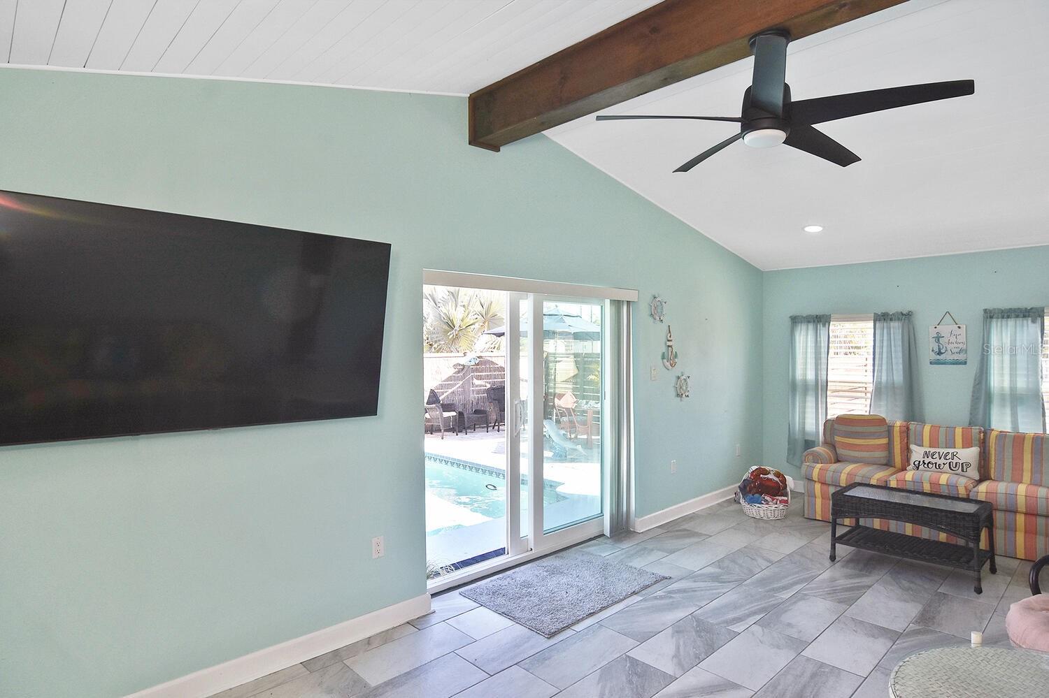 HOLIDAY MOBILE ESTATES 2ND ADD - Residential