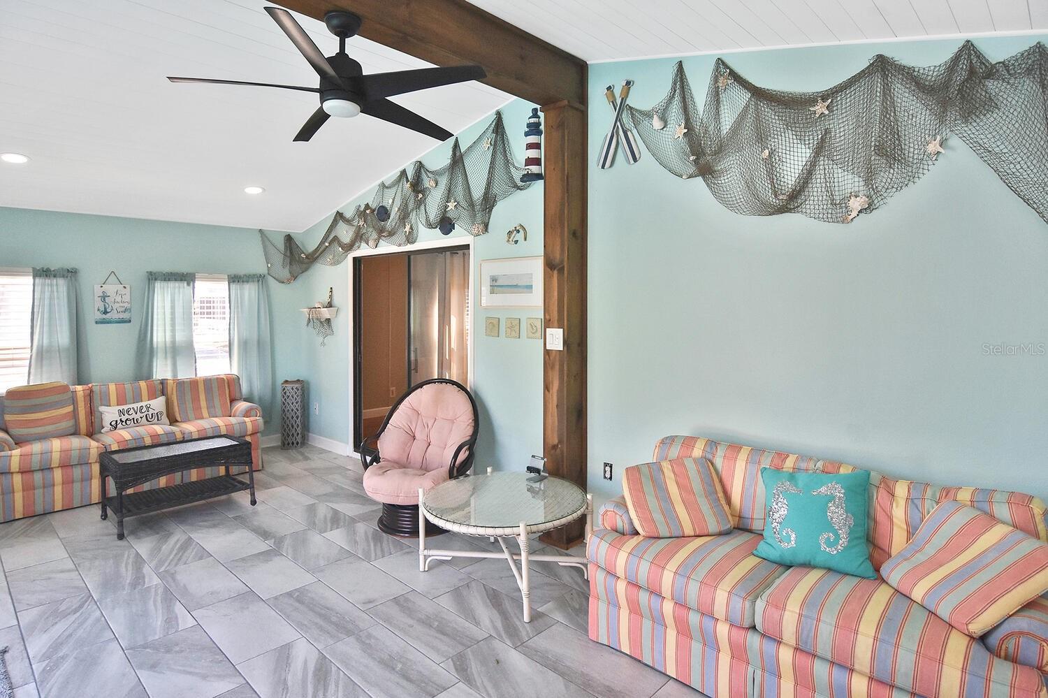 HOLIDAY MOBILE ESTATES 2ND ADD - Residential