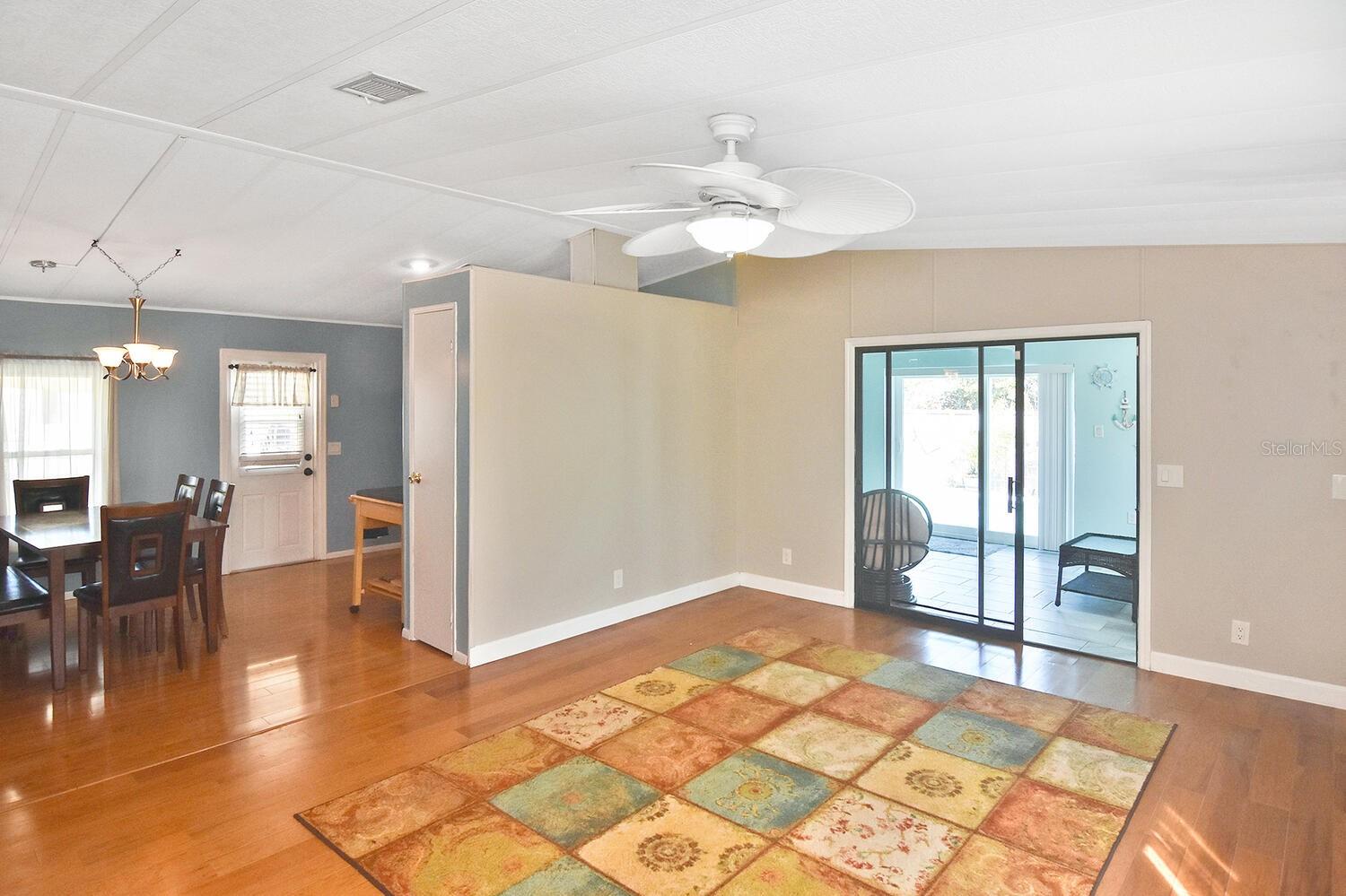 HOLIDAY MOBILE ESTATES 2ND ADD - Residential