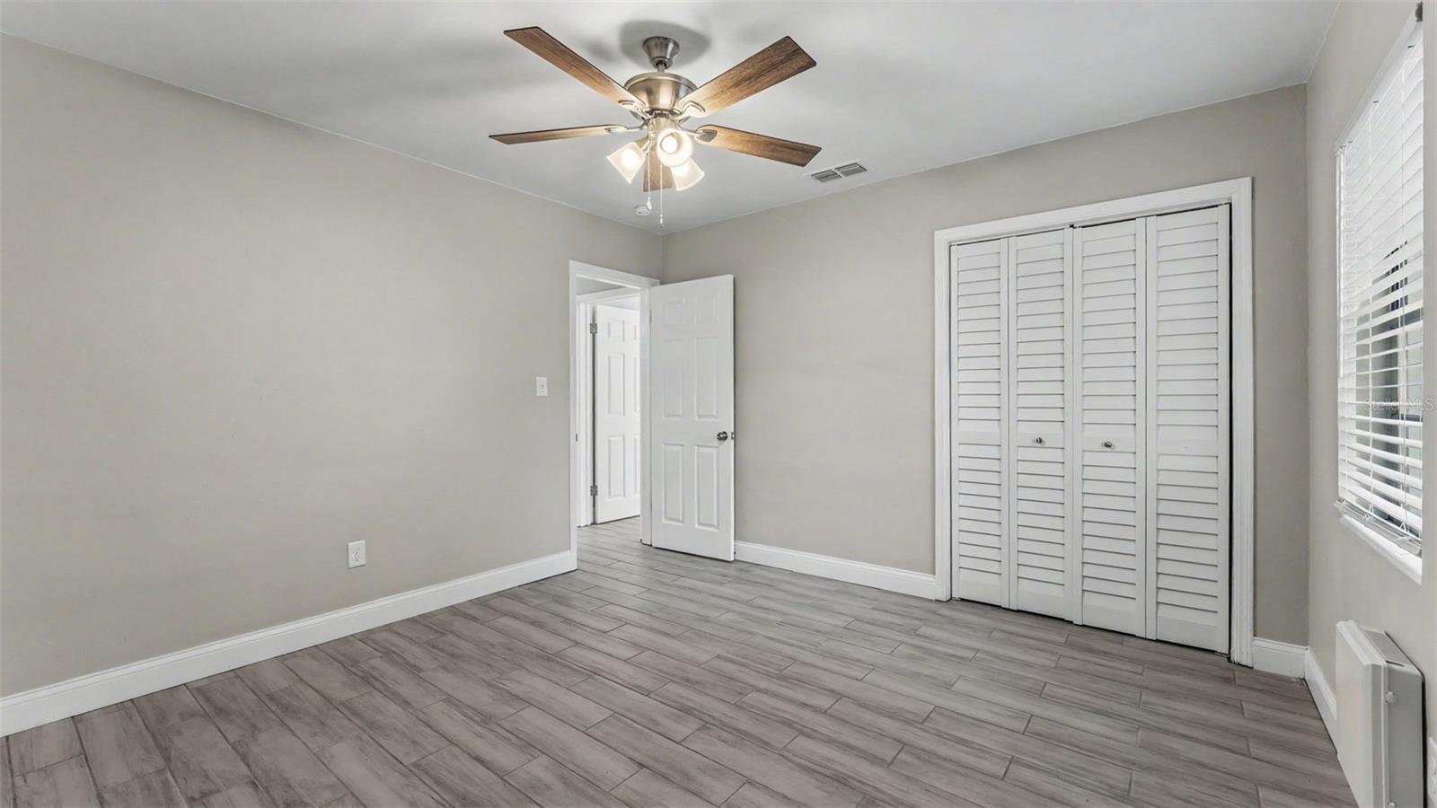 INTERLACHEN HGHTS UNIT 3 - Residential