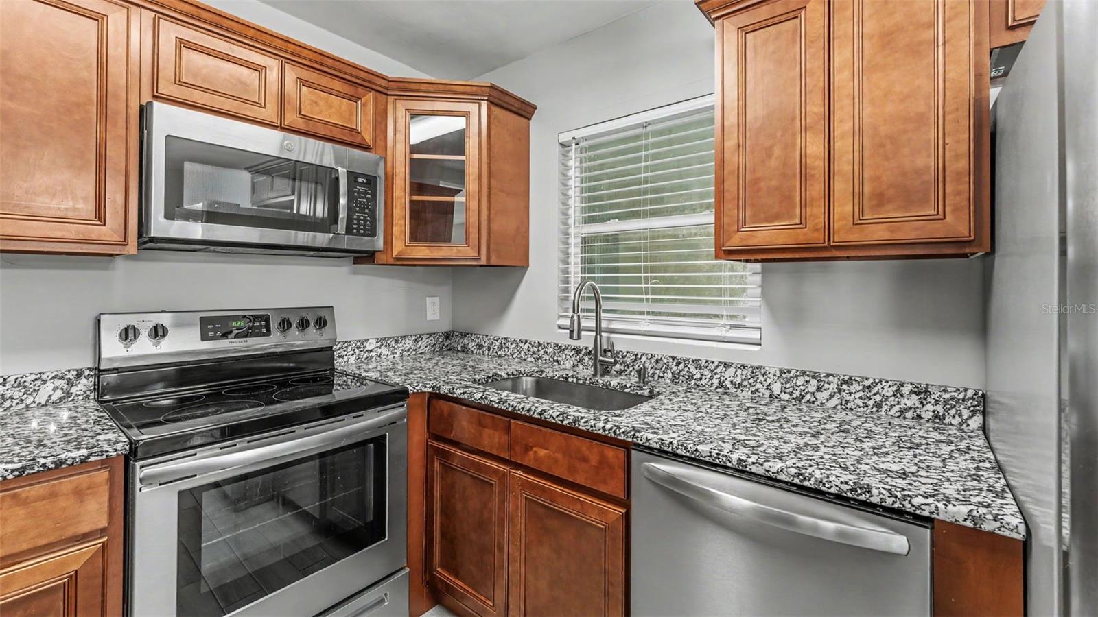 INTERLACHEN HGHTS UNIT 3 - Residential