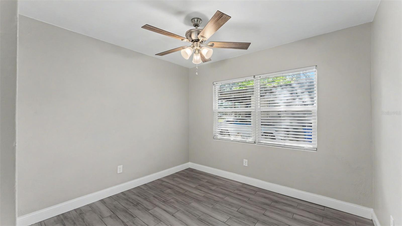 INTERLACHEN HGHTS UNIT 3 - Residential