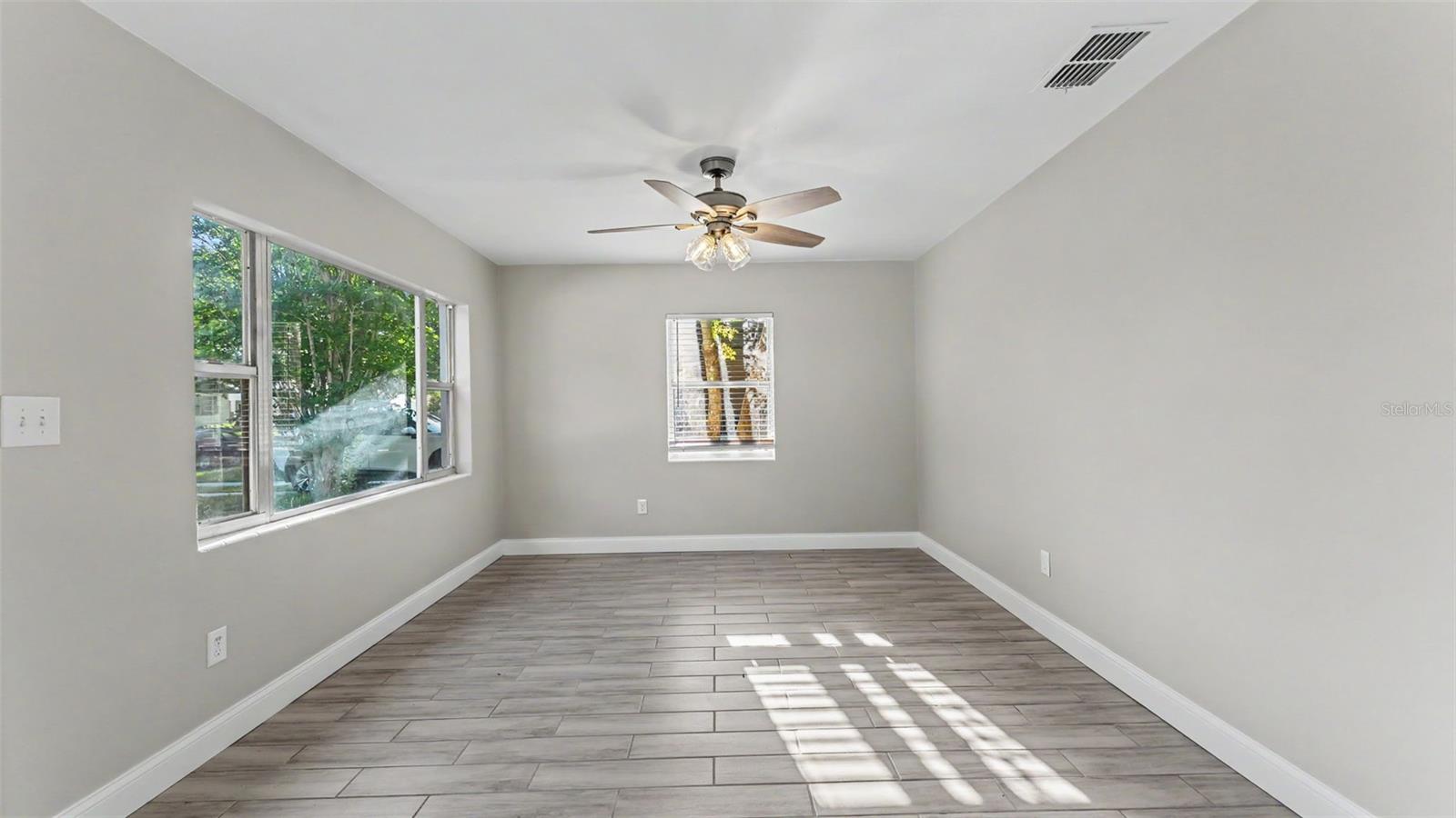 INTERLACHEN HGHTS UNIT 3 - Residential