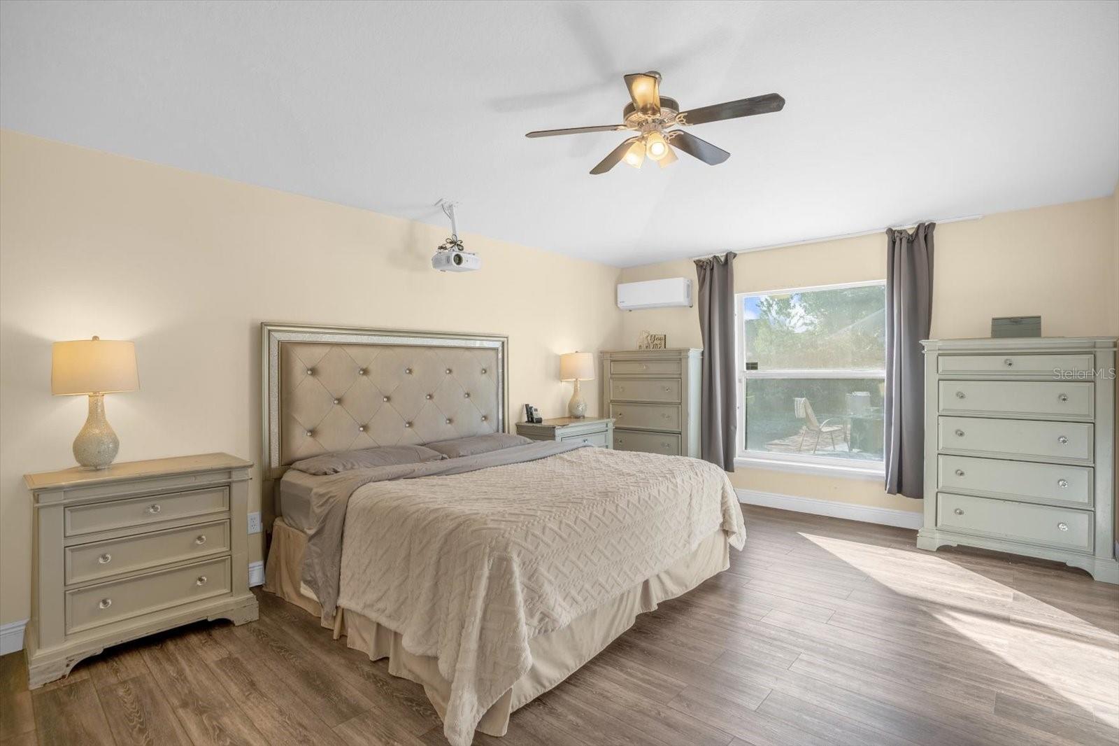 CHASE GROVES UNIT 3 - Residential