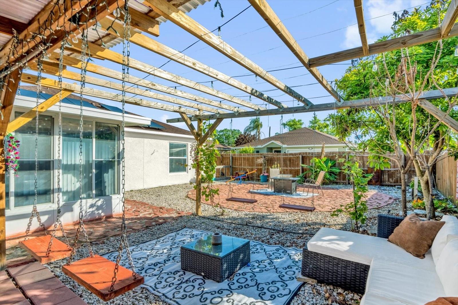 CHASE GROVES UNIT 3 - Residential