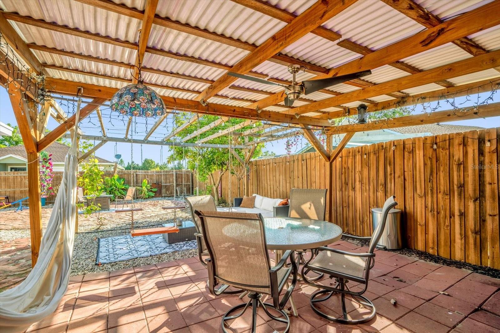 CHASE GROVES UNIT 3 - Residential