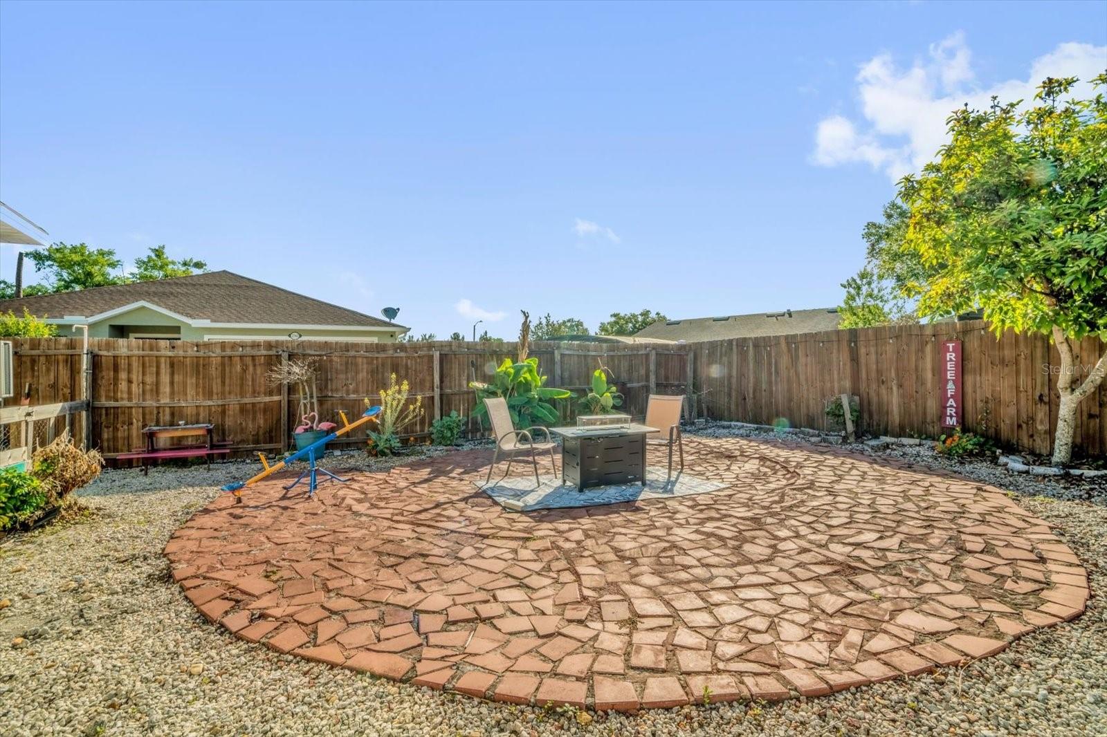 CHASE GROVES UNIT 3 - Residential