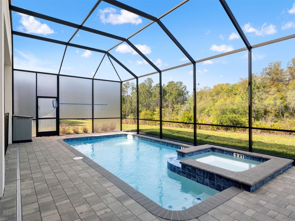 Photo of 2021 Oak Creek Loop, Davenport, FL 33837 (MLS # O6400554)