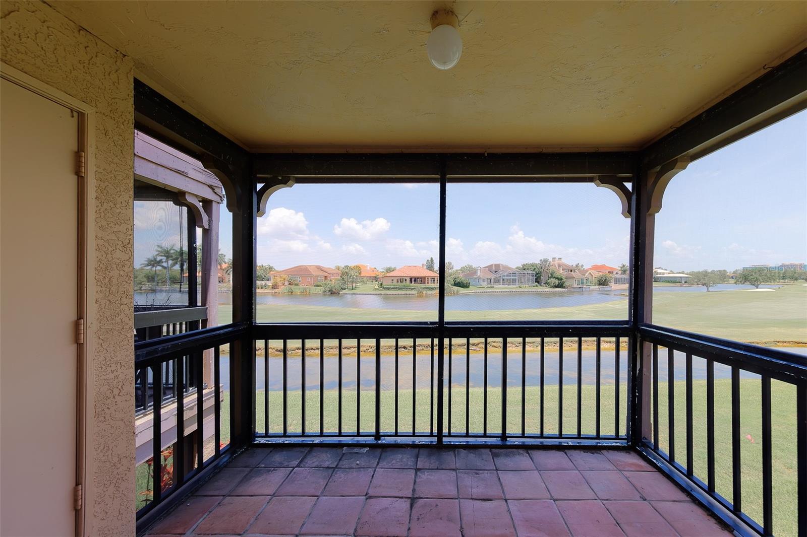AUDUBON CONDO AT FEATHER SOUND - Residential