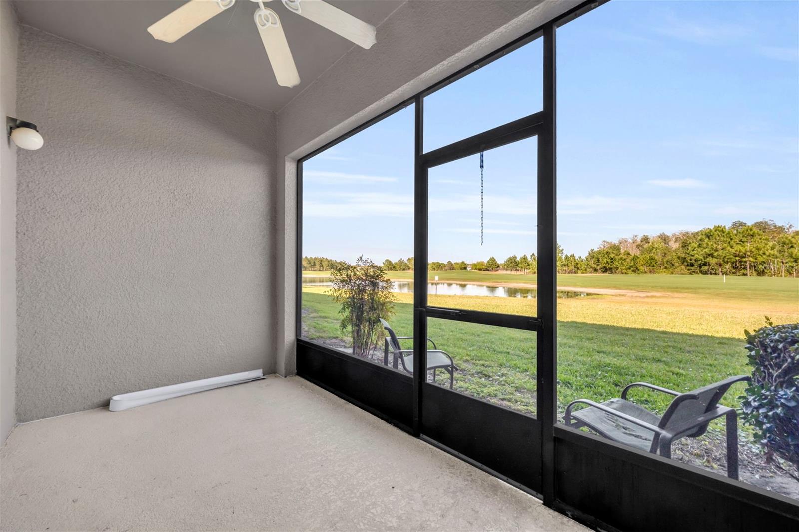 VERANDA II/LK HART - Residential Lease