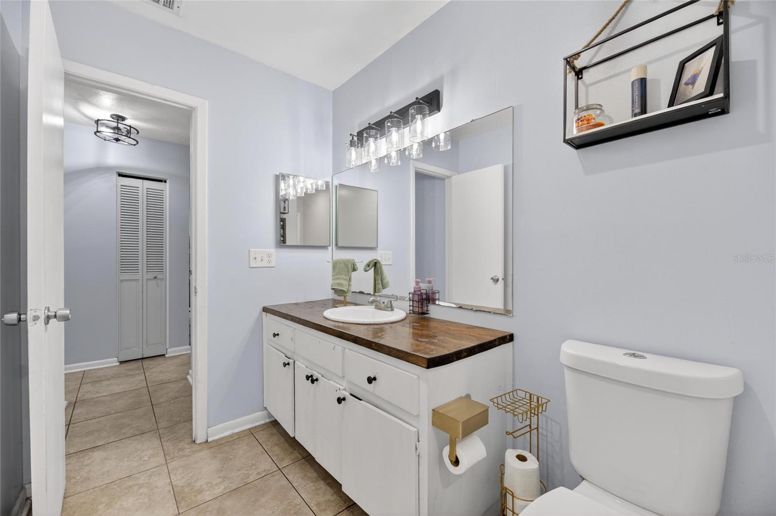 BLOOMINGDALE SEC D UNIT 1 - Residential