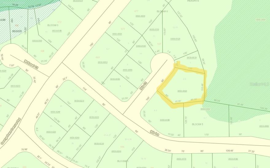 Drive by, large lot in Putnam County north of Crescent City. Available and ready for you to call it yours.  Make an offer.  Near the St Johns River, Welaka, and Crescent Lake in Crescent City.