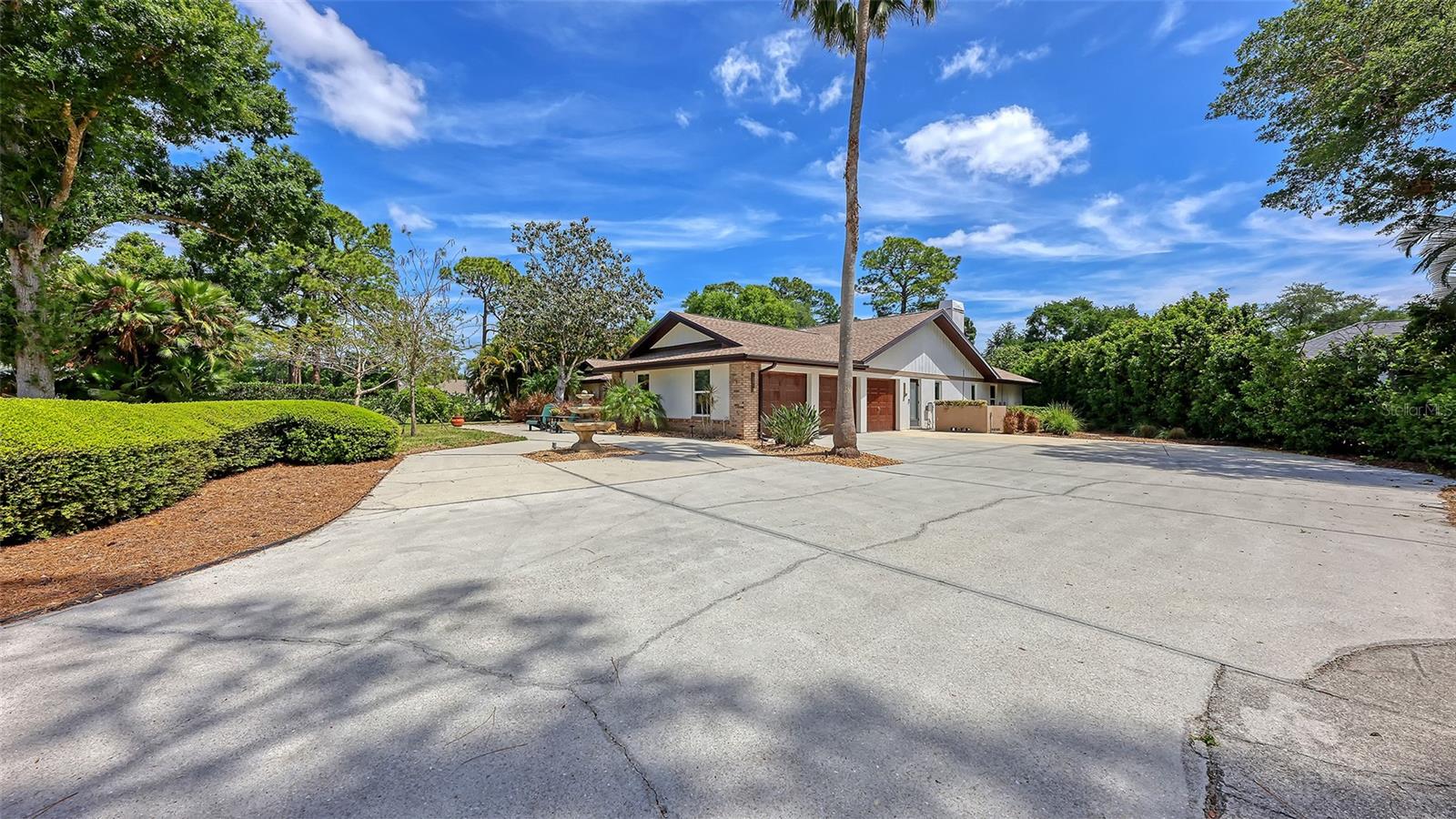 7937 BROADMOOR PINES BOULEVARD