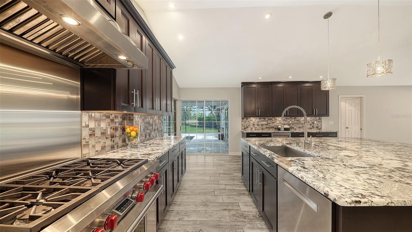 BROADMOOR PINES - Residential