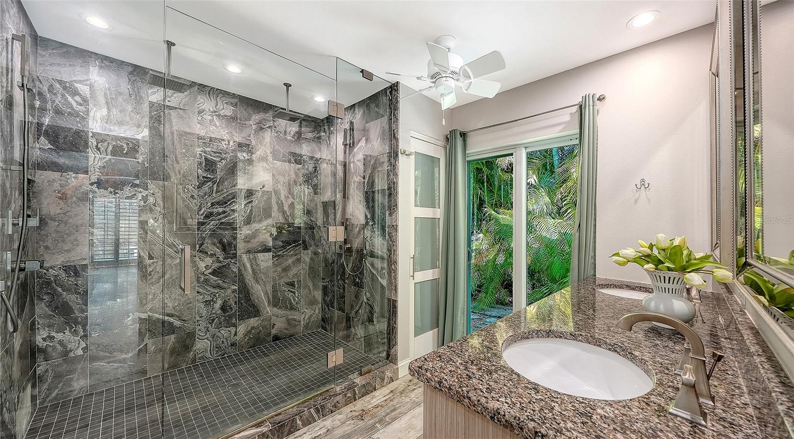 BROADMOOR PINES - Residential