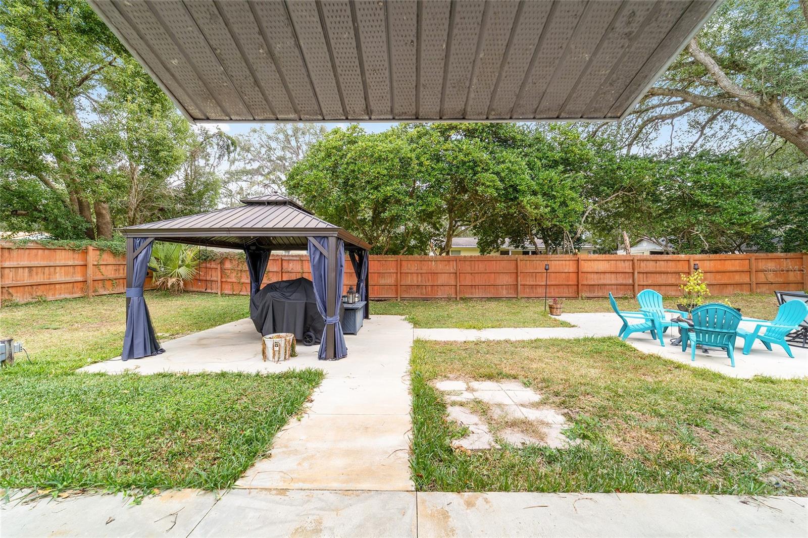 EASTSIDE ESTATE - Residential