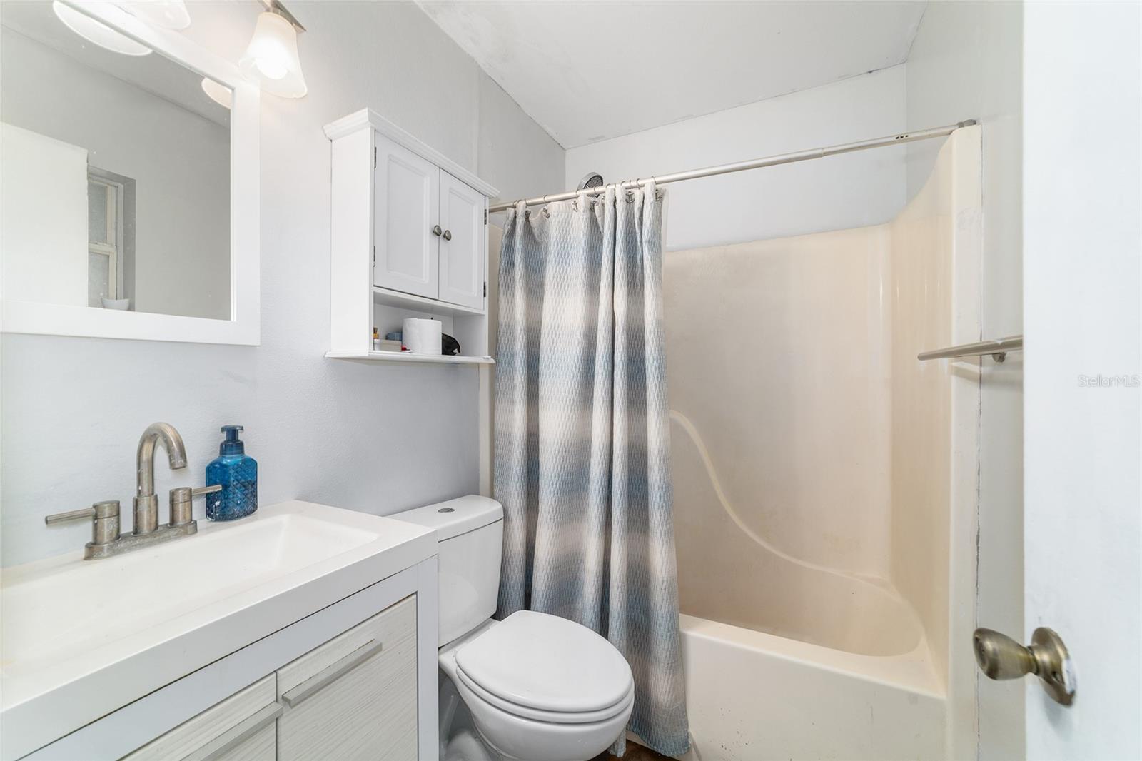 EASTSIDE ESTATE - Residential