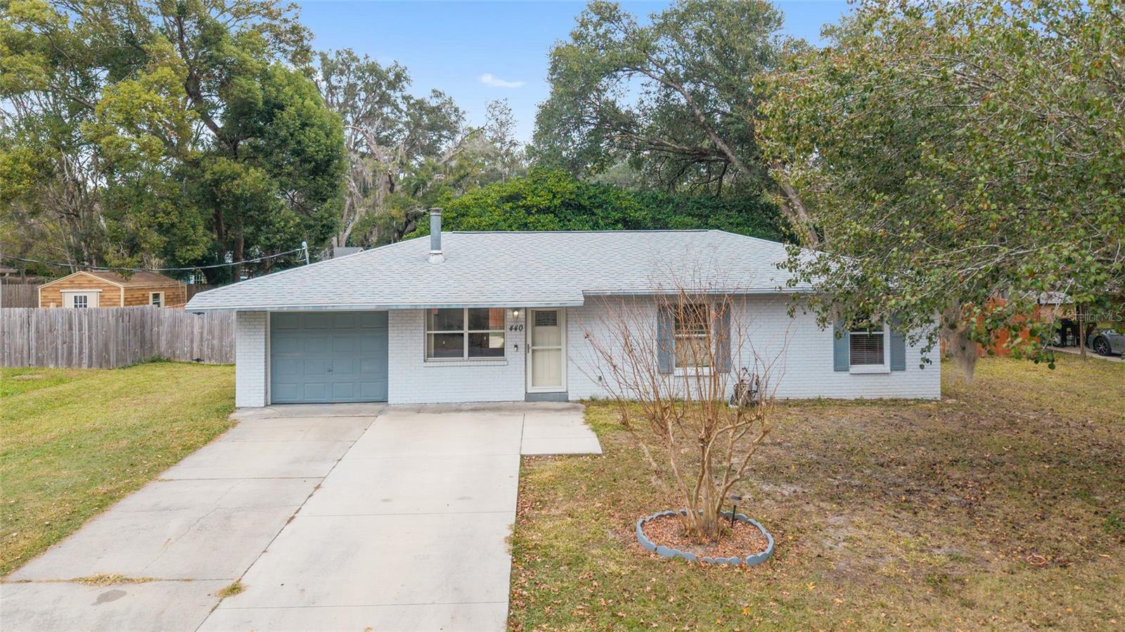 EASTSIDE ESTATE - Residential