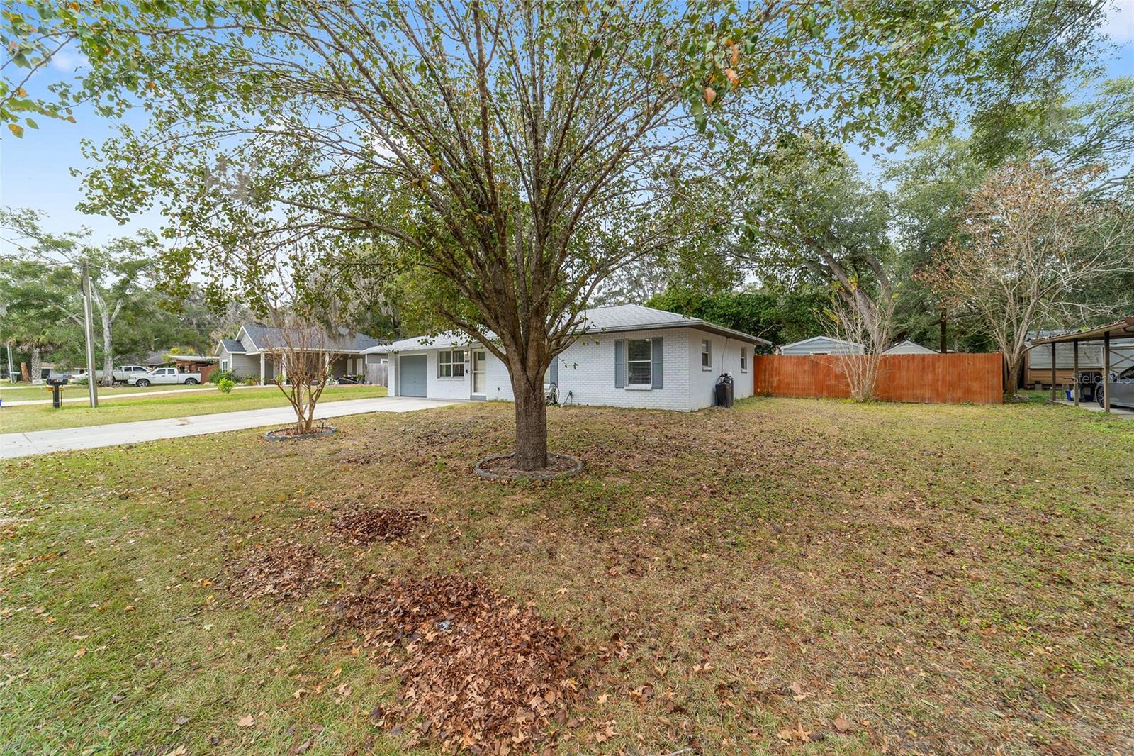 EASTSIDE ESTATE - Residential